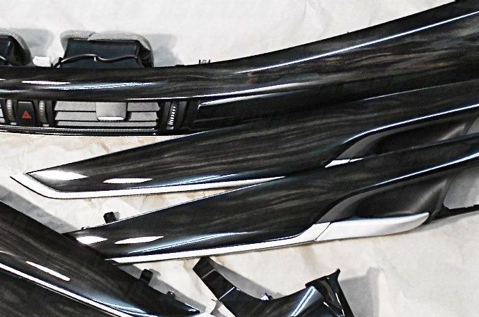 BMW X6 - Дерево черный палисандр