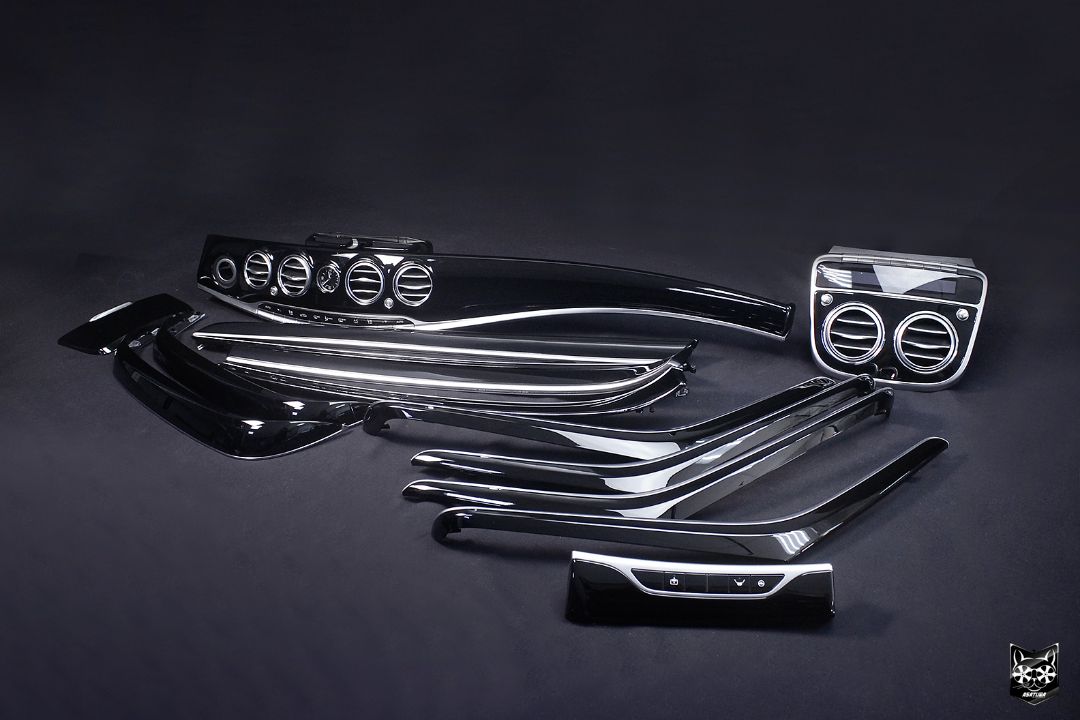 Mercedes-Benz 222 - Салон в черный глянец