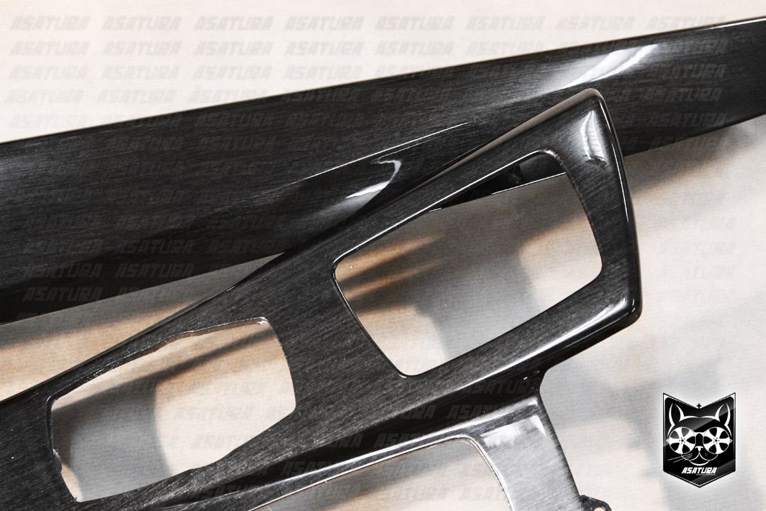 BMW 5 - Шлифованный алюминий