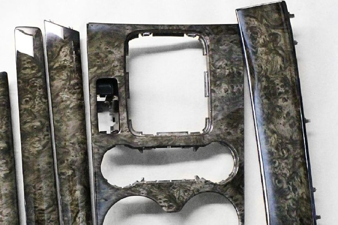 Volkswagen Touareg - Аквапринт корень ореха