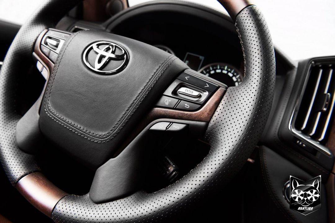 Land Cruiser 200 - Аквапринт дерево орех