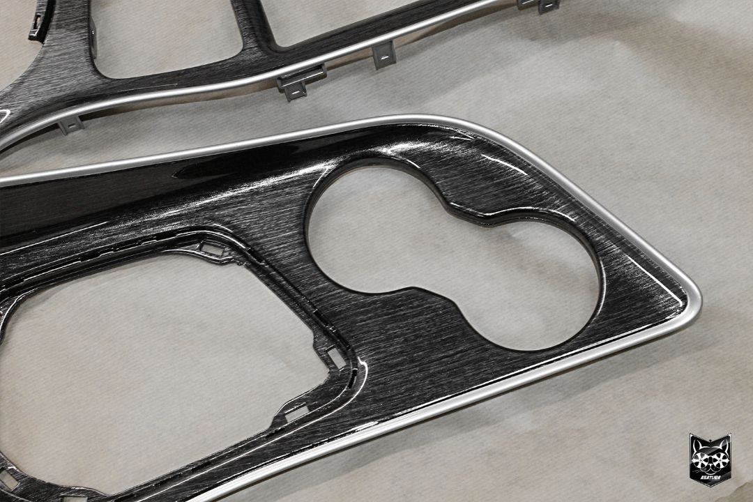 Dodge Challenger - шлифованный аллюминий  