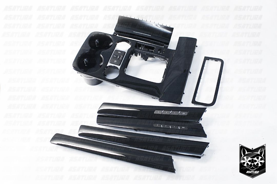 Volkswagen Touareg - Черный глянец