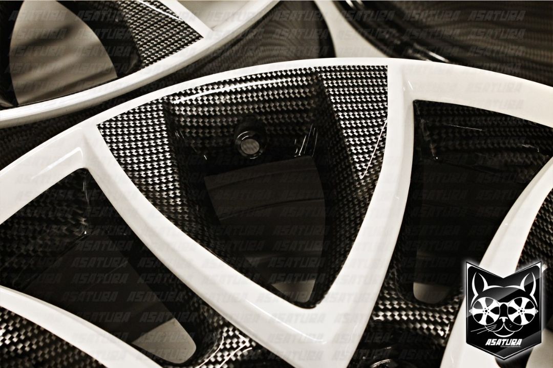 Диски Mazda - двухкомпонентная покраска