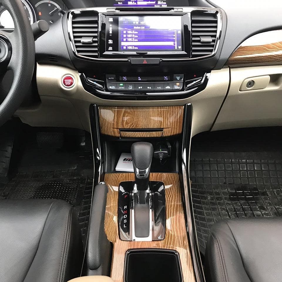 Honda Accord - Аквапринт в дерево