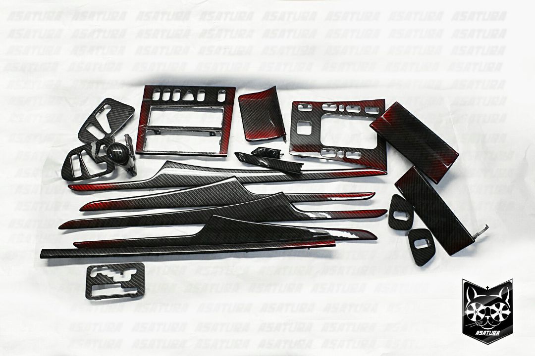 Mercedes-Benz E-class - Карбон черно-красный