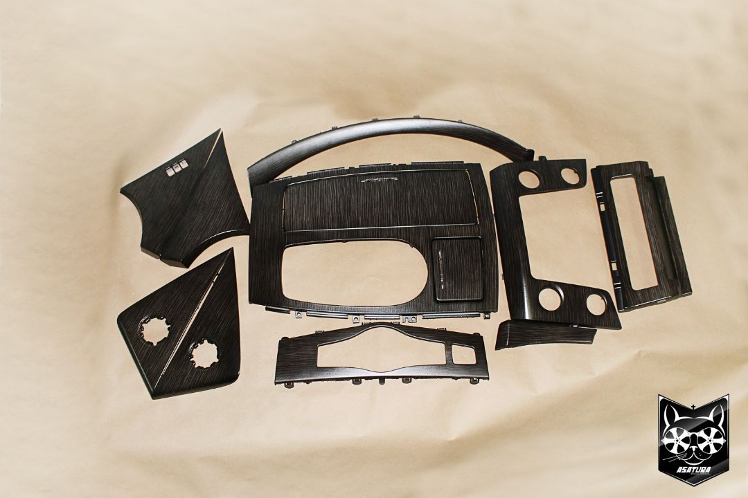 Infiniti QX 80 - Аквапринт матовое продольное дерево