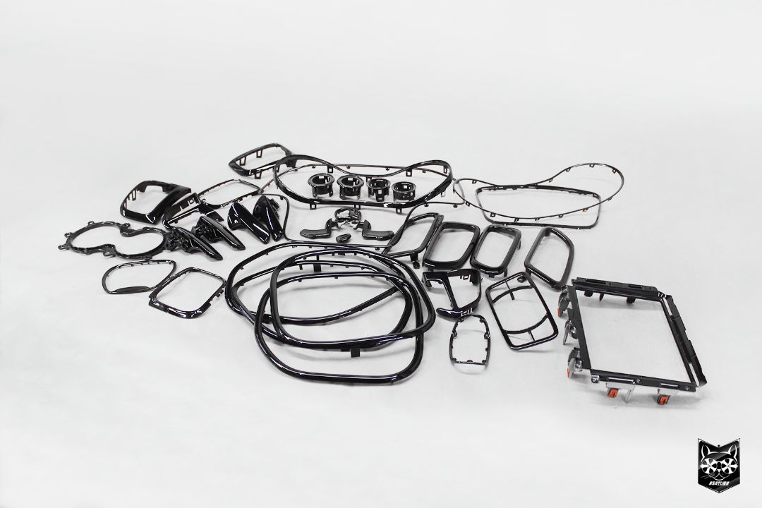 Jeep Grand Cherokee SRT - Антихром интерьера