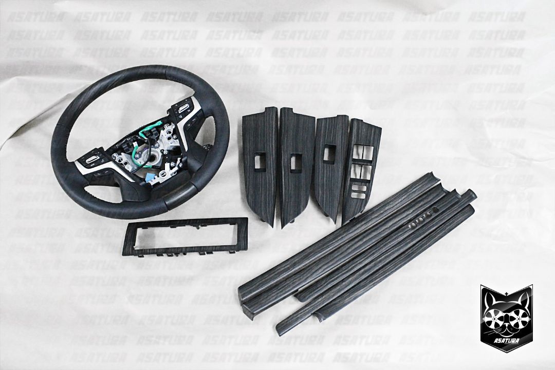 Land Cruiser 200 - Аквапринт черное матовое дерево