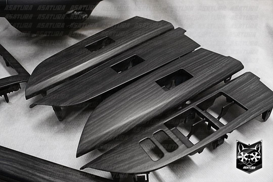 Land Cruiser 200 - Аквапринт черное матовое дерево