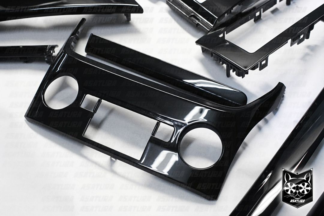 Land Cruiser 200 - Черный глянец