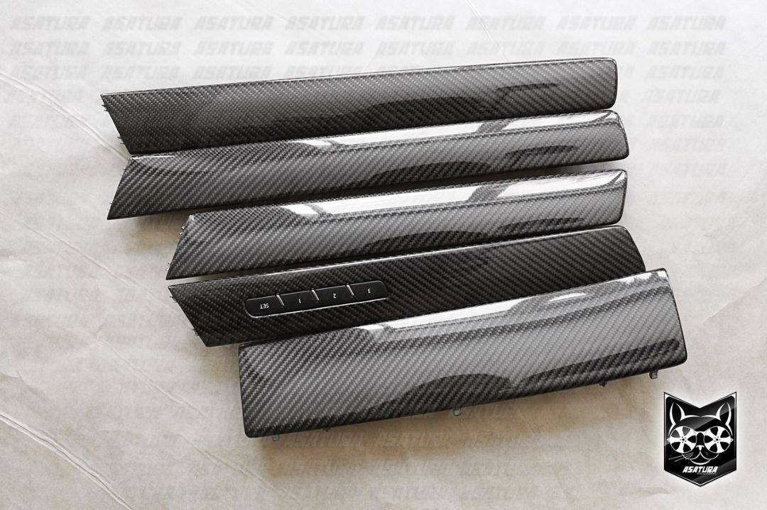 Volkswagen Touareg - Натуральный карбон