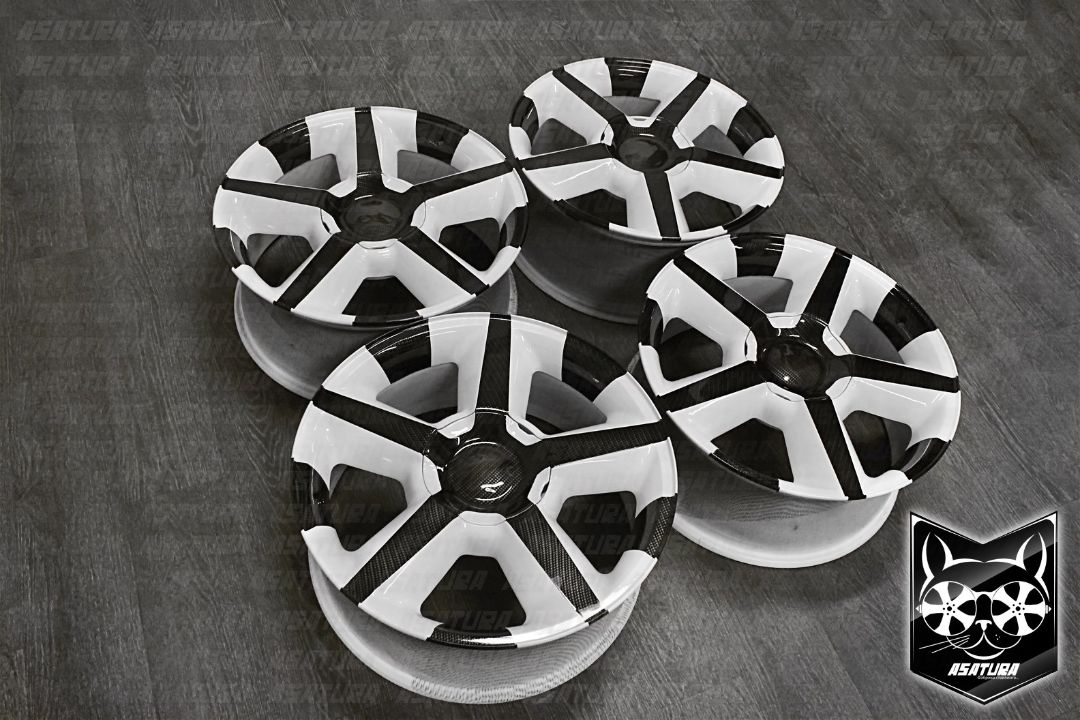 Диски Chevrolet Tahoe - Карбон с белым