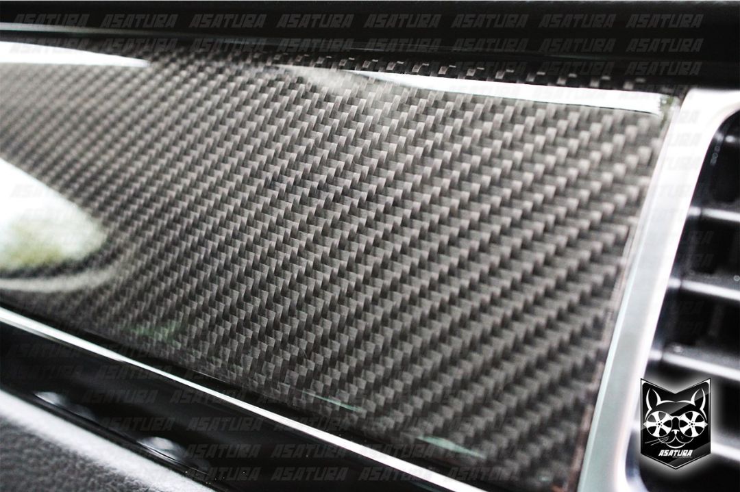 Volkswagen Touareg - Натуральный карбон