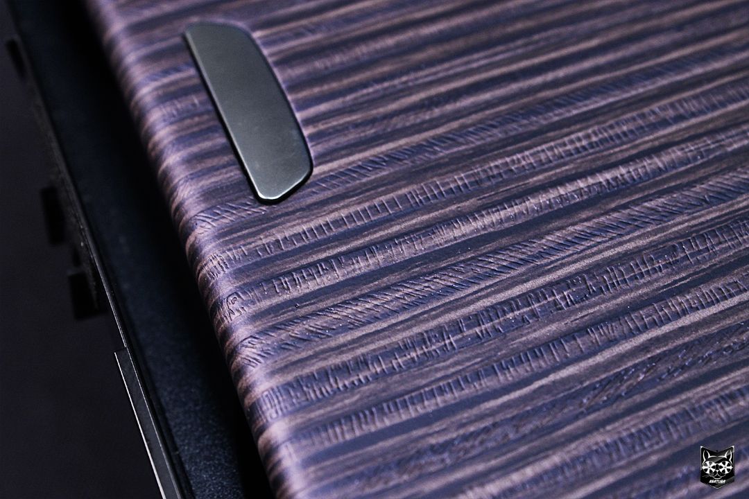 Тактильное дерево с открытыми порами