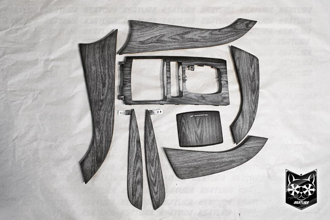 Infiniti QX70 - Аквапринт серое матовое дерево