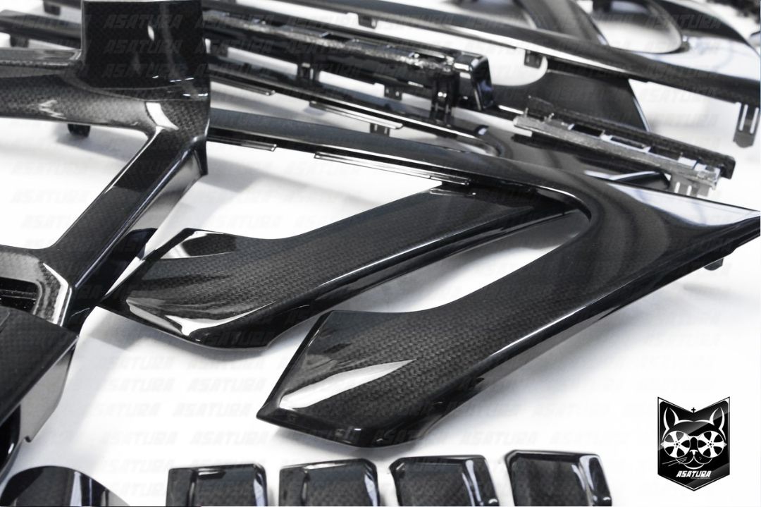 Land Cruiser 200 - Аквапринт классический карбон