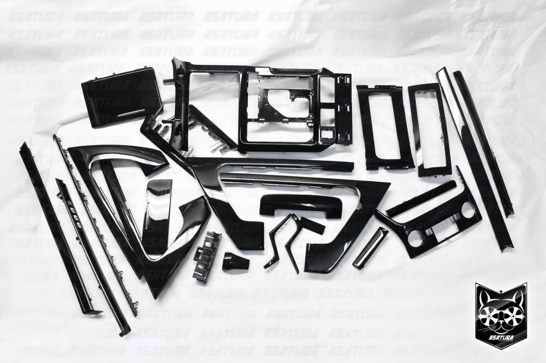 Land Cruiser 200 - Черный глянец