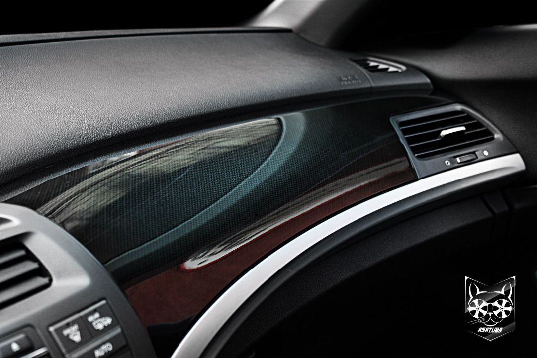 Honda Crosstour - черный карбон