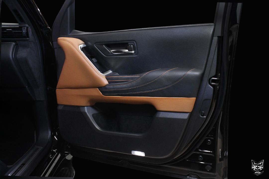 Toyota Land Cruiser 300 - Коллаборация с компанией Т200