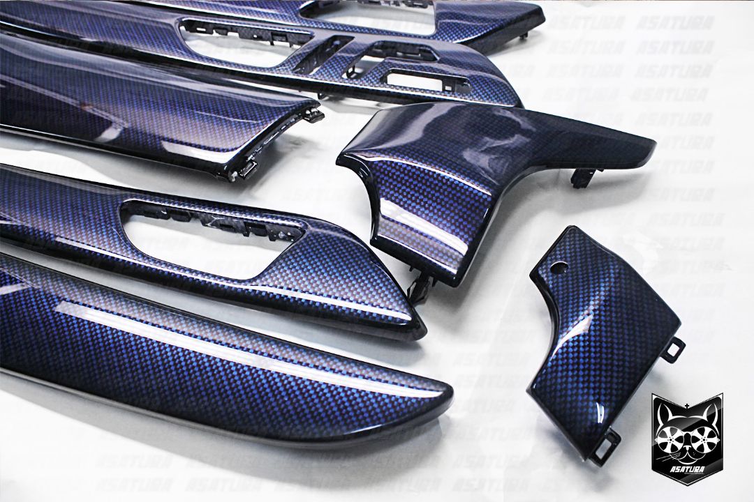 Mercedes-Benz ML - Cиний карбон с переливом