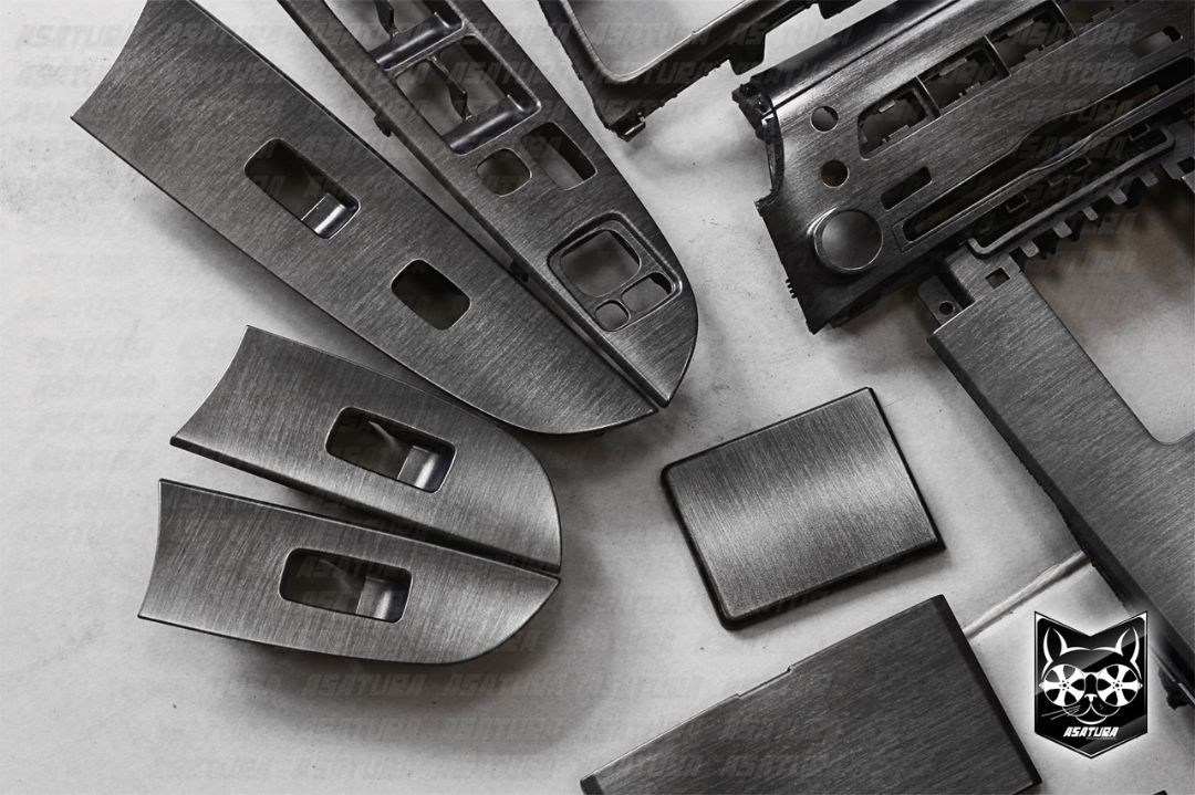 Lexus IS - Шлифованный аллюминий