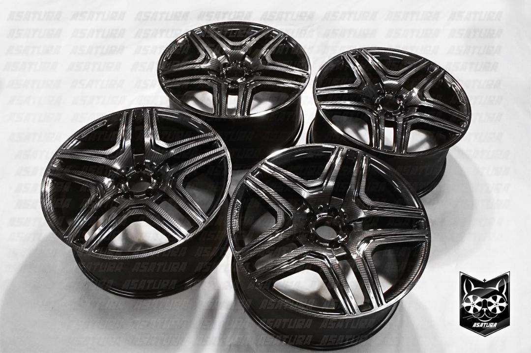 Mercedes-Benz AMG - Катки в карбон