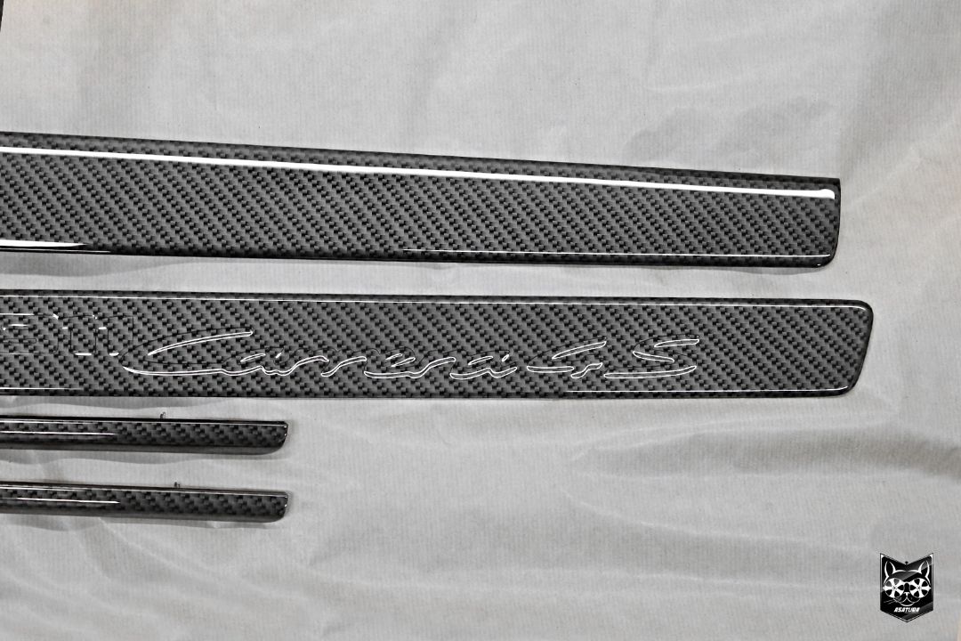 Porsche Carrera 4S - Аквапринт карбон