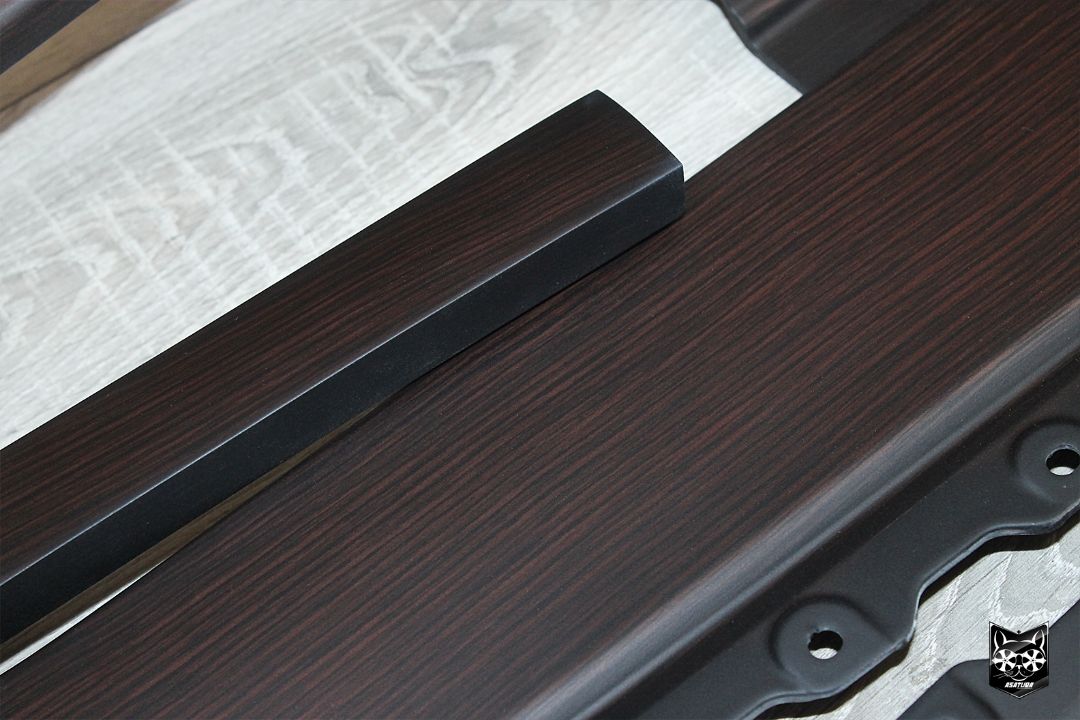 Mercedes Viano - Аквапринт красное дерево