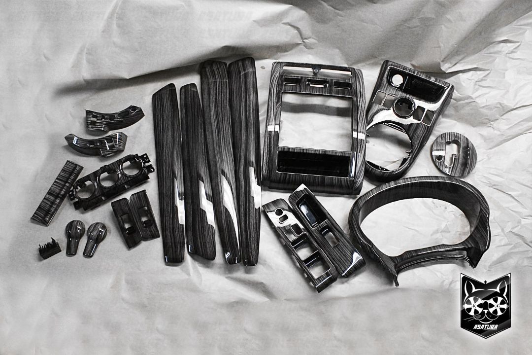 Nissan X-Trail - Аквапринт глянцевое темное дерево