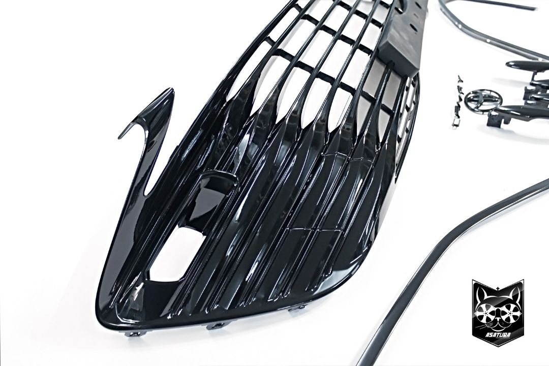 Camry - Черный глянец в экстерьере