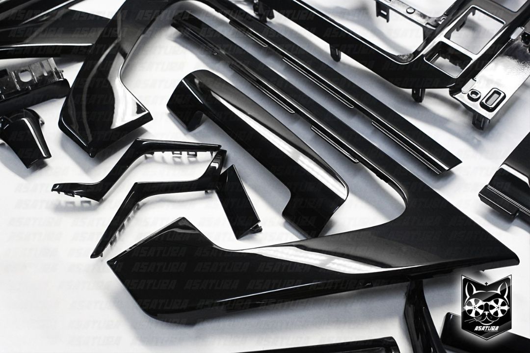 Land Cruiser 200 - Черный глянец