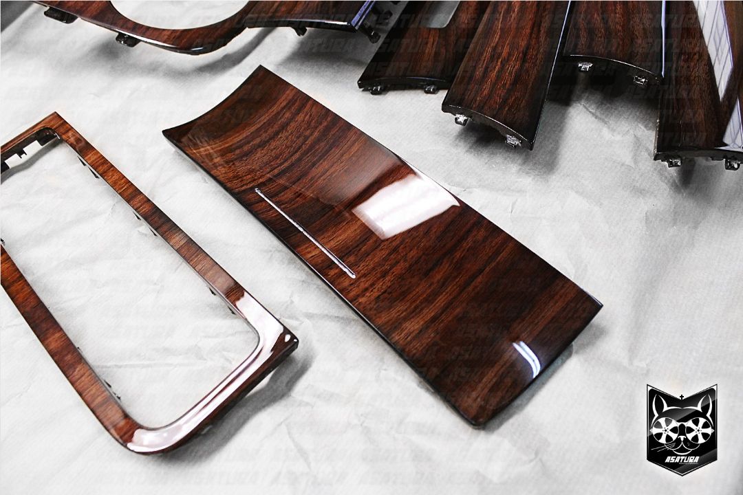 Volkswagen Touareg - Аквапринт дерево