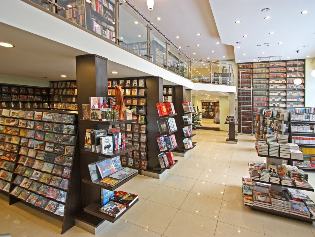 Мебель для книжного магазина