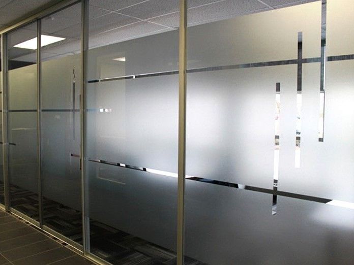 Стекла и зеркала для дома и магазина