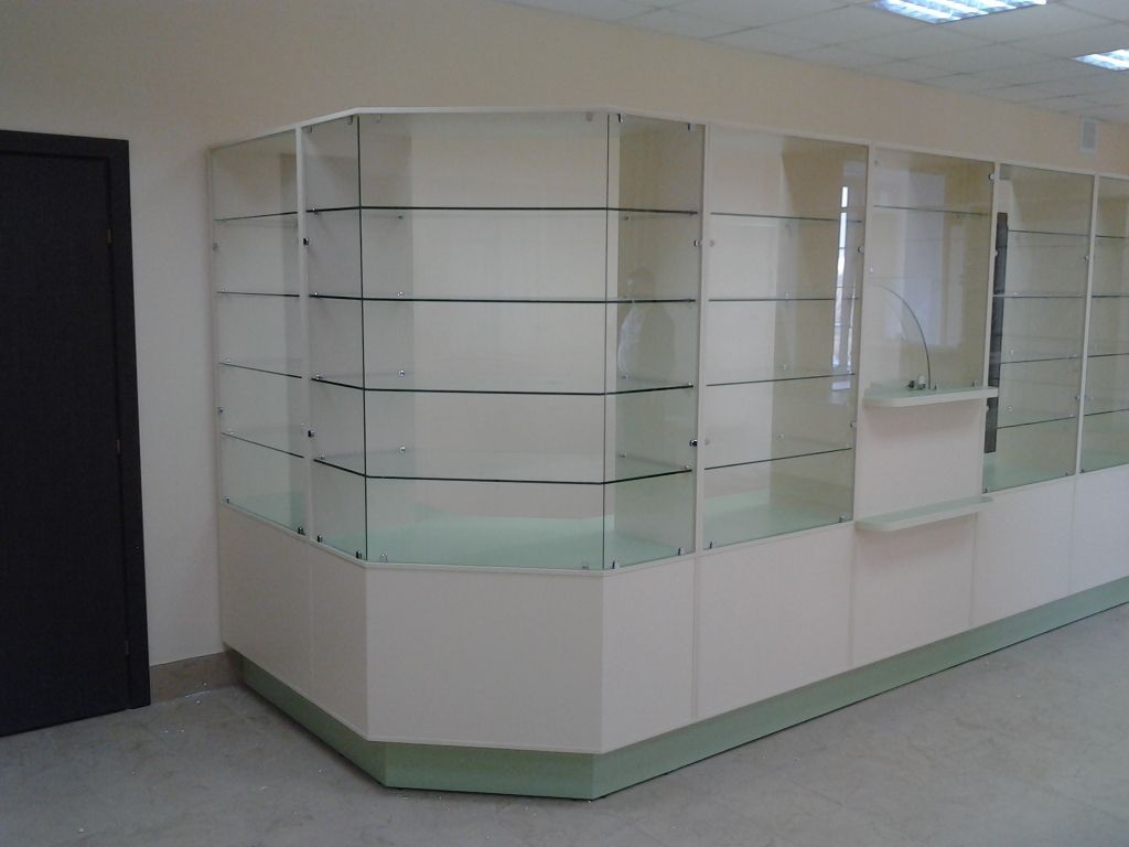 Мебель для клиник и аптек