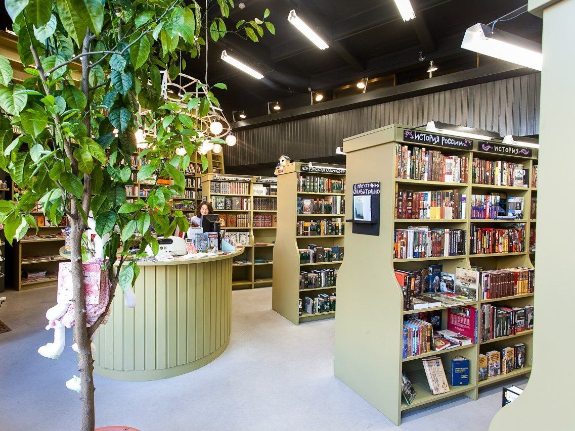 Мебель для книжного магазина