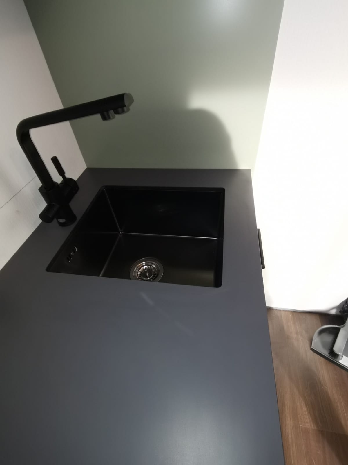 Стол в переговорную из Слотекс