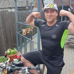 Андрей Саратов