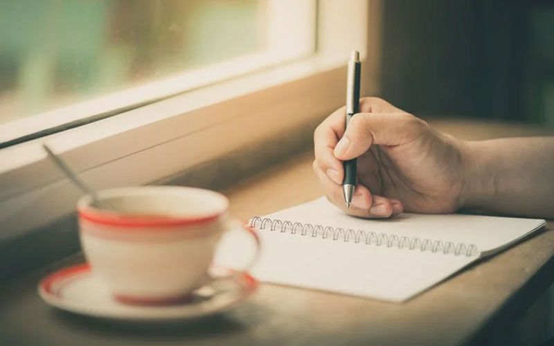 Копирайтер за работой