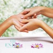 Спа маникюр с покрытием лаком