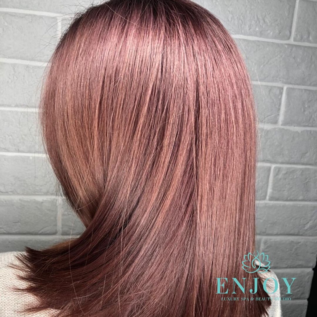 hair coloring in Moscow
