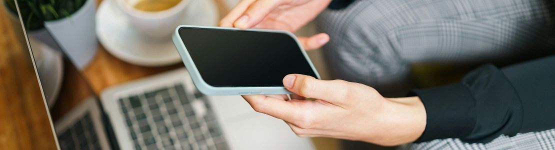 Клиент отслеживает статус доставки