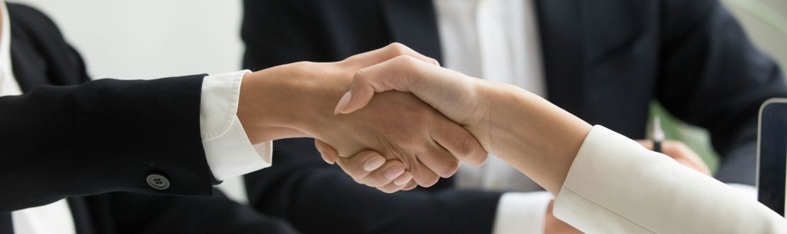 Сценарий 2: Вставка срочного заказа от ключевого клиента 