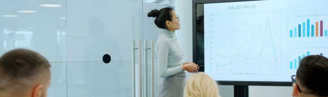 Сценарий 2: Анализ причин частых клиентских возвратов 