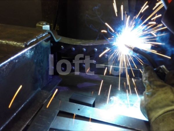 большой красивый стол на колесах trolley 16