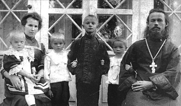 Семья священномученика Адриана (Троицкого)