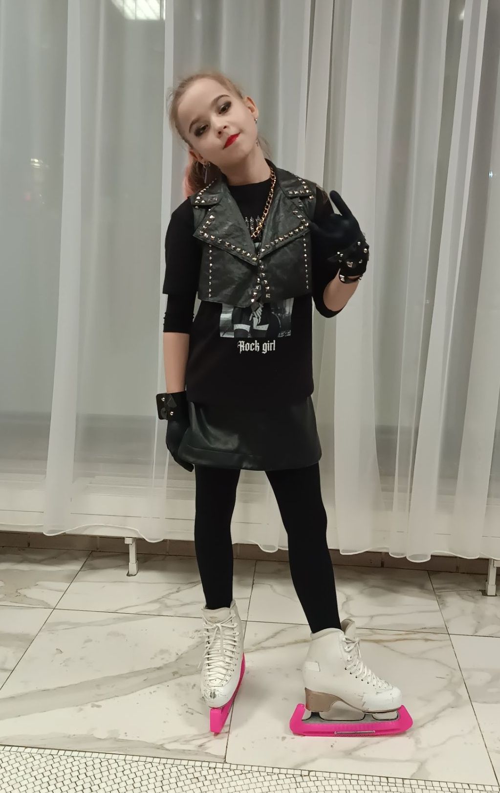  платьев для фигурного катания в стиле хард рок