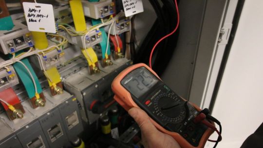 Монтаж электрооборудования ПНР фото