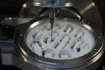 Цифровая зуботехническая лаборатория. Зуботехнических изделий. Коронок и мостов. Зуботехническая лаборатория, изготовления протезов, коронок, циркониевых коронок, элайнеров и кап